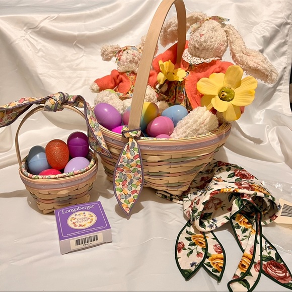 Longaberger Other - Vtg Longaberger 2000 (2) Whitewash Easter Baskets Protector & Jelly Bean Liners